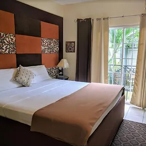 *** Hotel Christar Jamaica